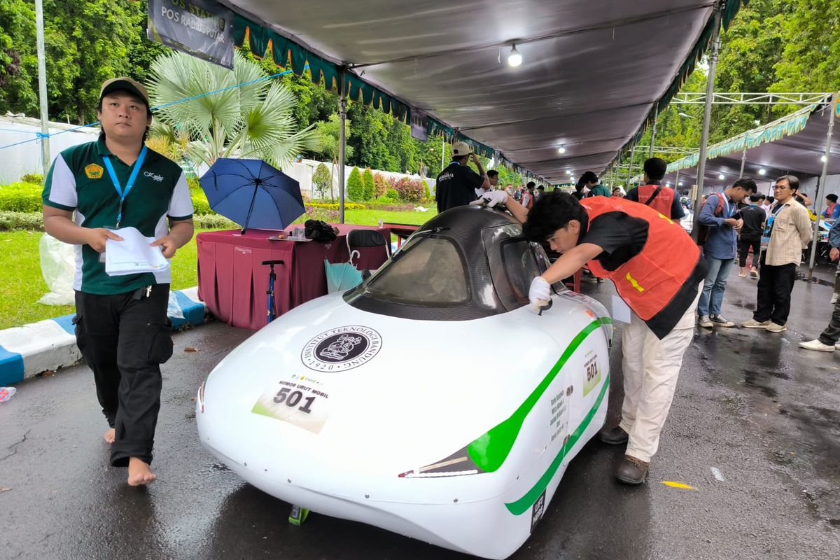 Inovasi Energi Muda di KMHE 2025