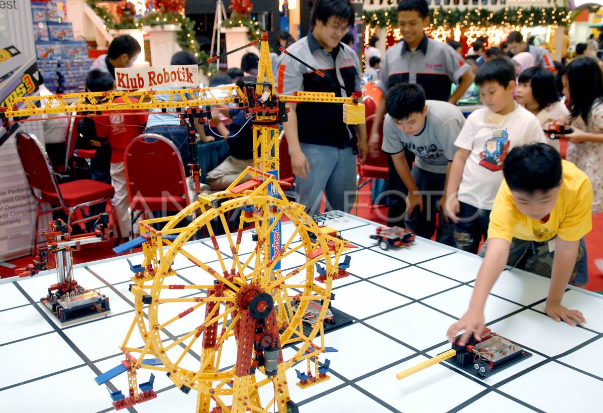 Ajang Kreativitas Anak Lewat Robotik