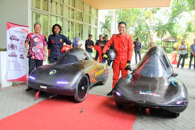 Mobil Super Irit Karya ITS