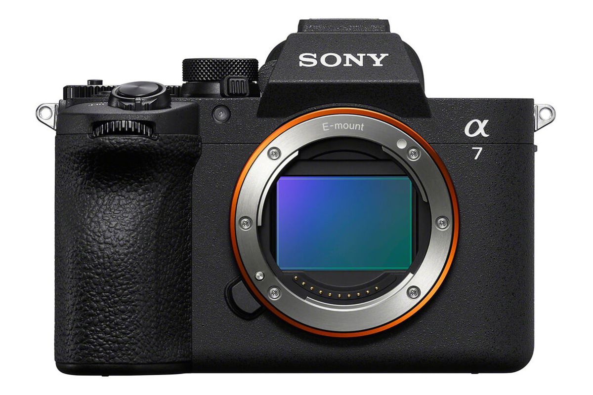 Sony Alpha 7 V Resmi Meluncur