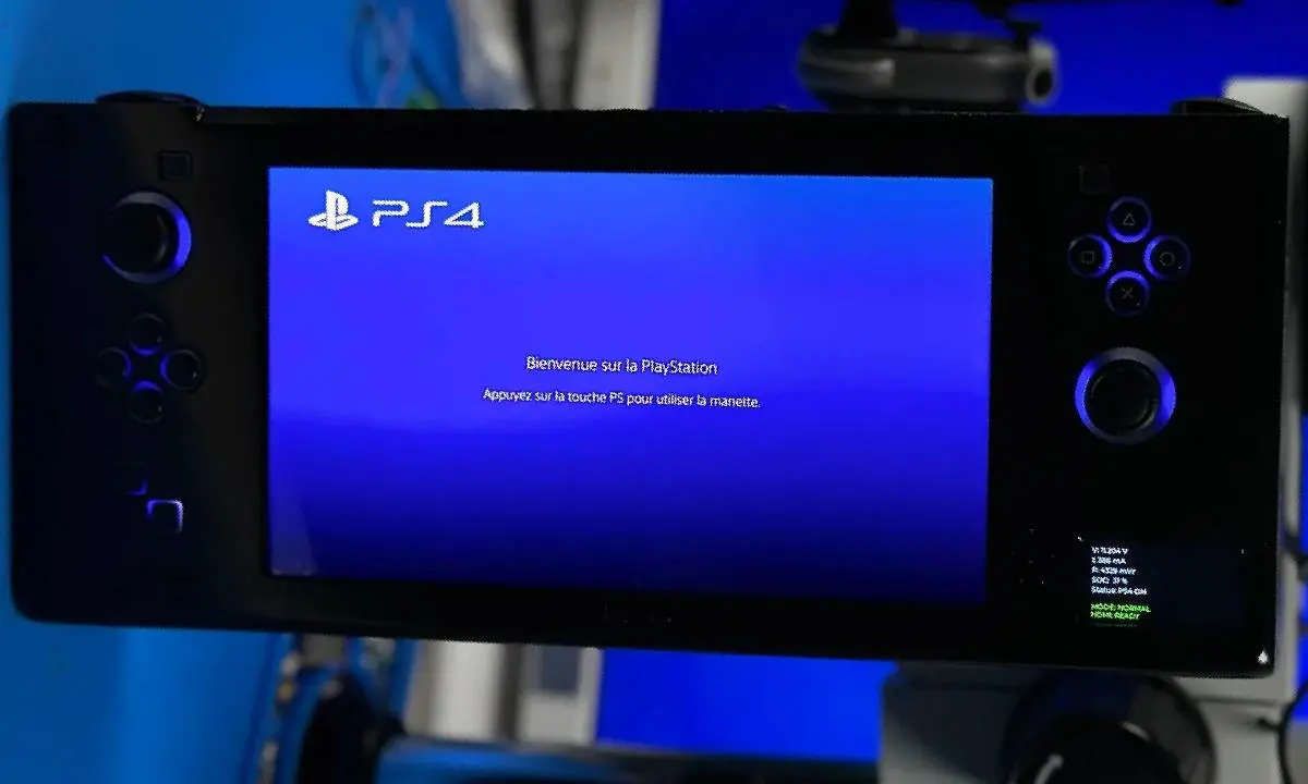 PS4 Slim Jadi Konsol Genggam