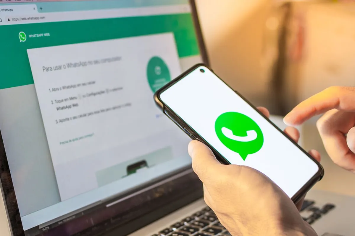 Fitur Resume WhatsApp Terintegrasi