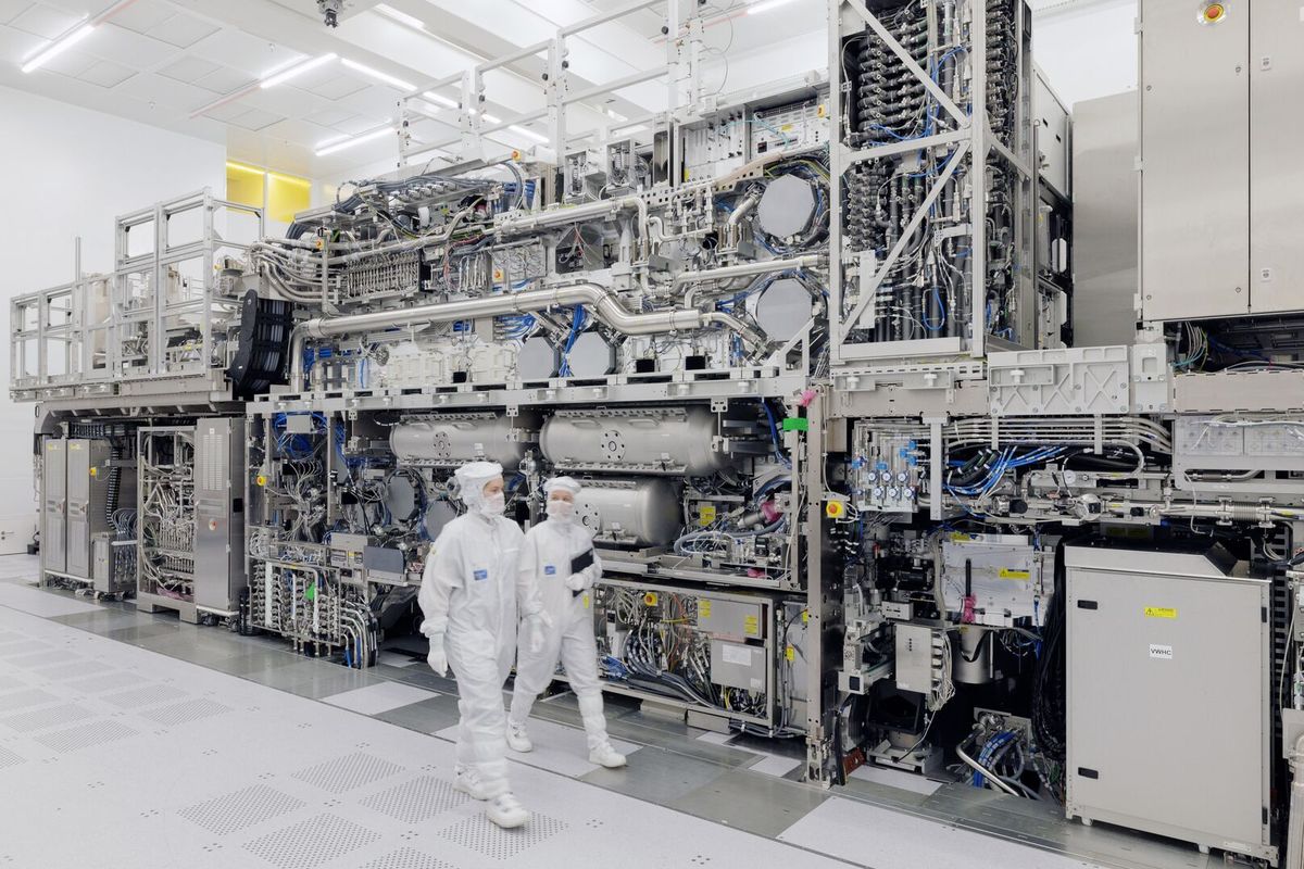 ASML di Balik Ledakan AI